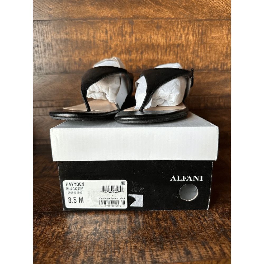 NWT Women's Alfani Black Flat Sandals Size 8.5